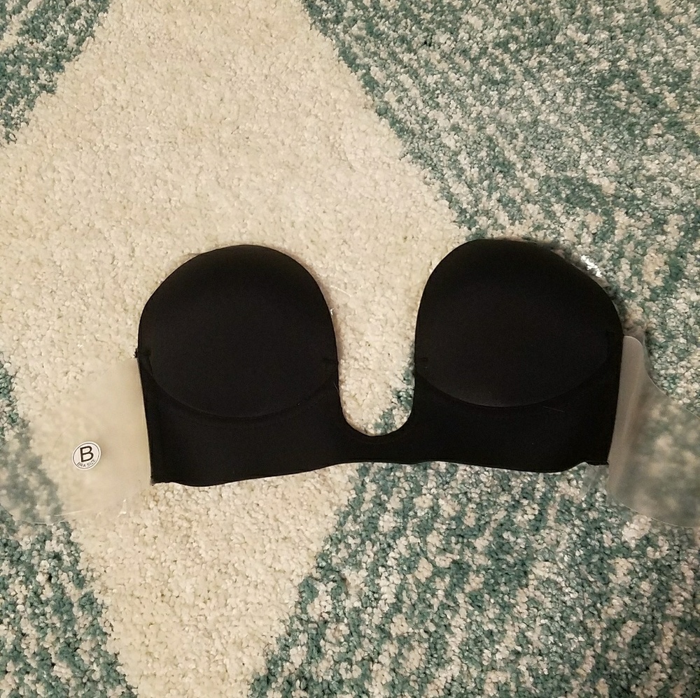 Plunge stick on back less bra